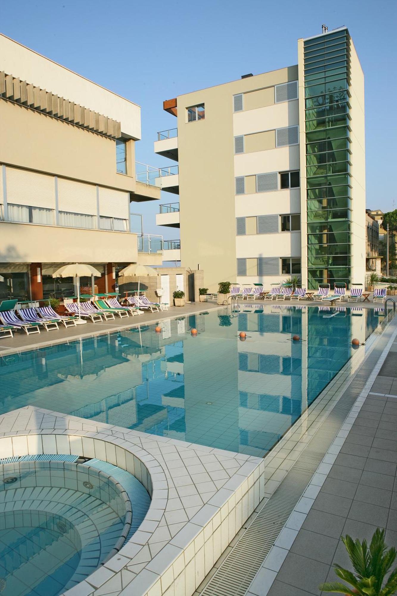Hotel Ascot & Spa Rimini Exterior foto