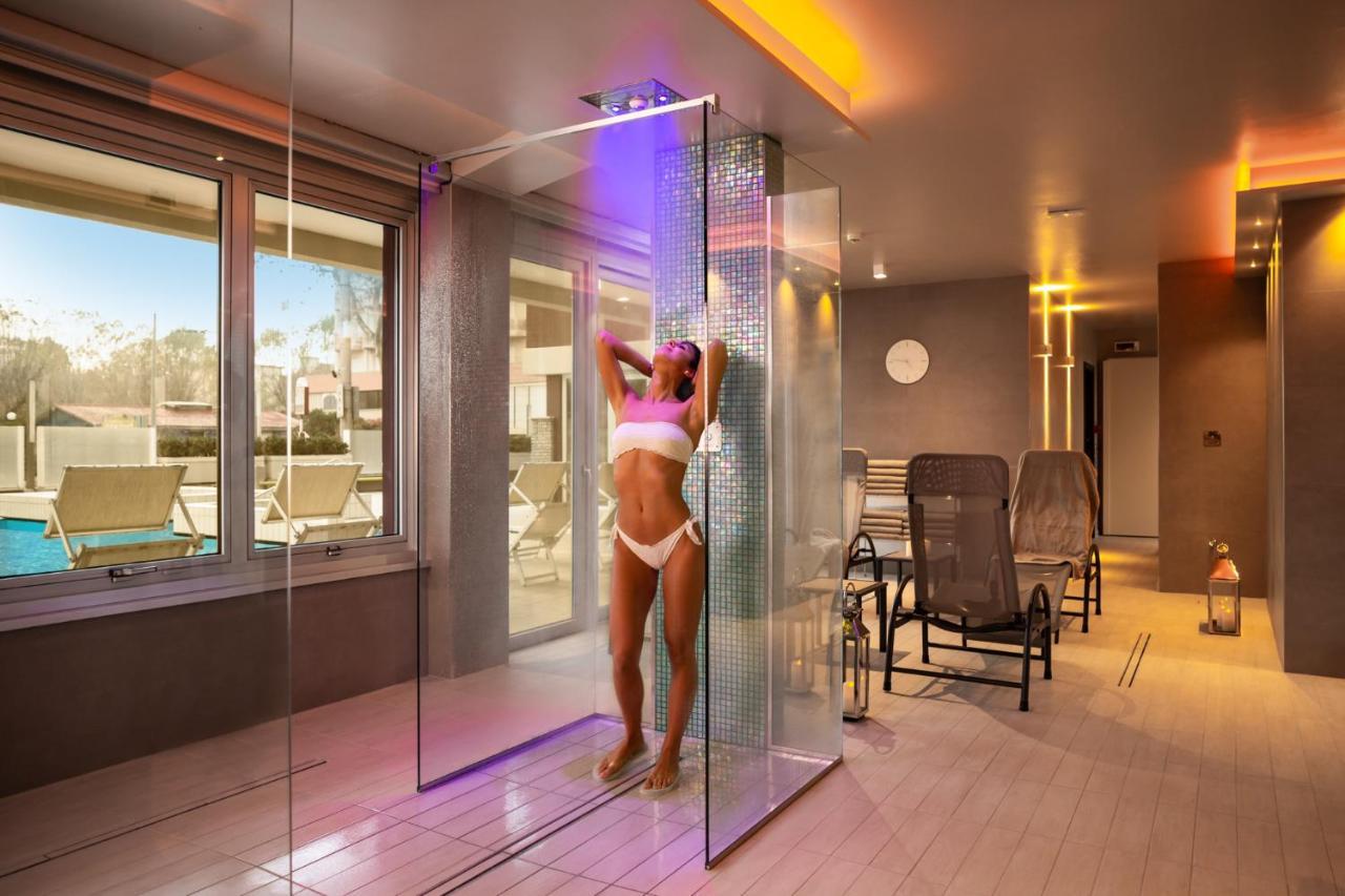 Hotel Ascot & Spa Rimini Exterior foto