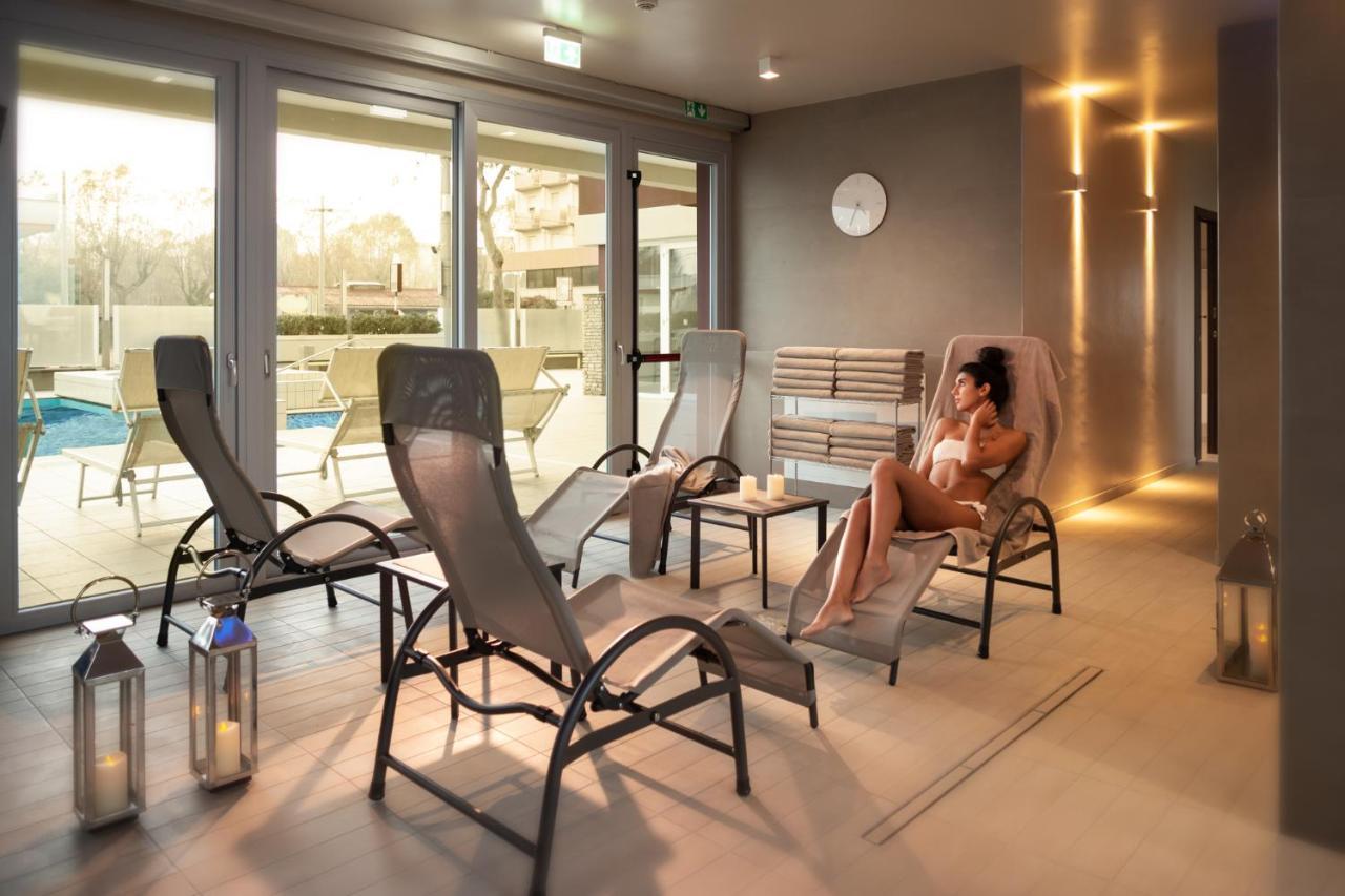 Hotel Ascot & Spa Rimini Exterior foto